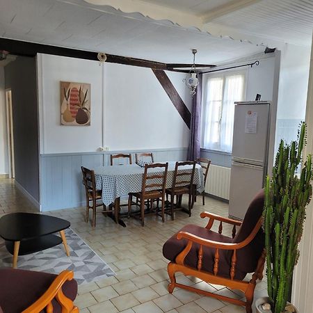 La Cour Du Chateau La Charité-sur-Loire Eksteriør billede